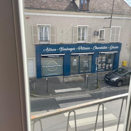 Grand T2 Renove - Bord Du Canal - Commerces A Pied Moret-sur-Loing Exteriör bild